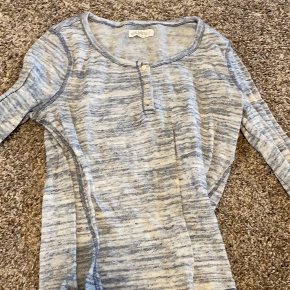 Long sleeve soft shirt